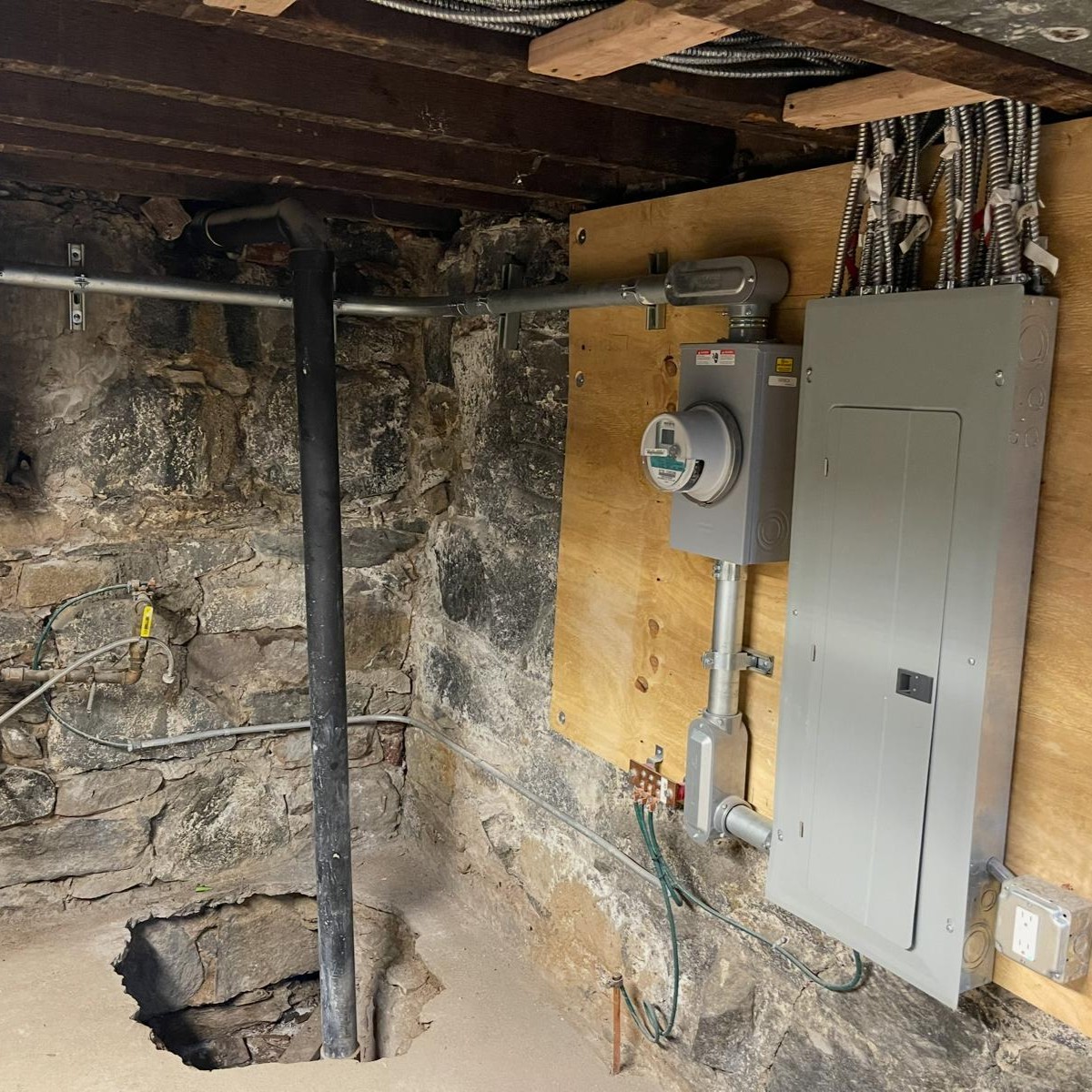 Electrical lighting project photo 33