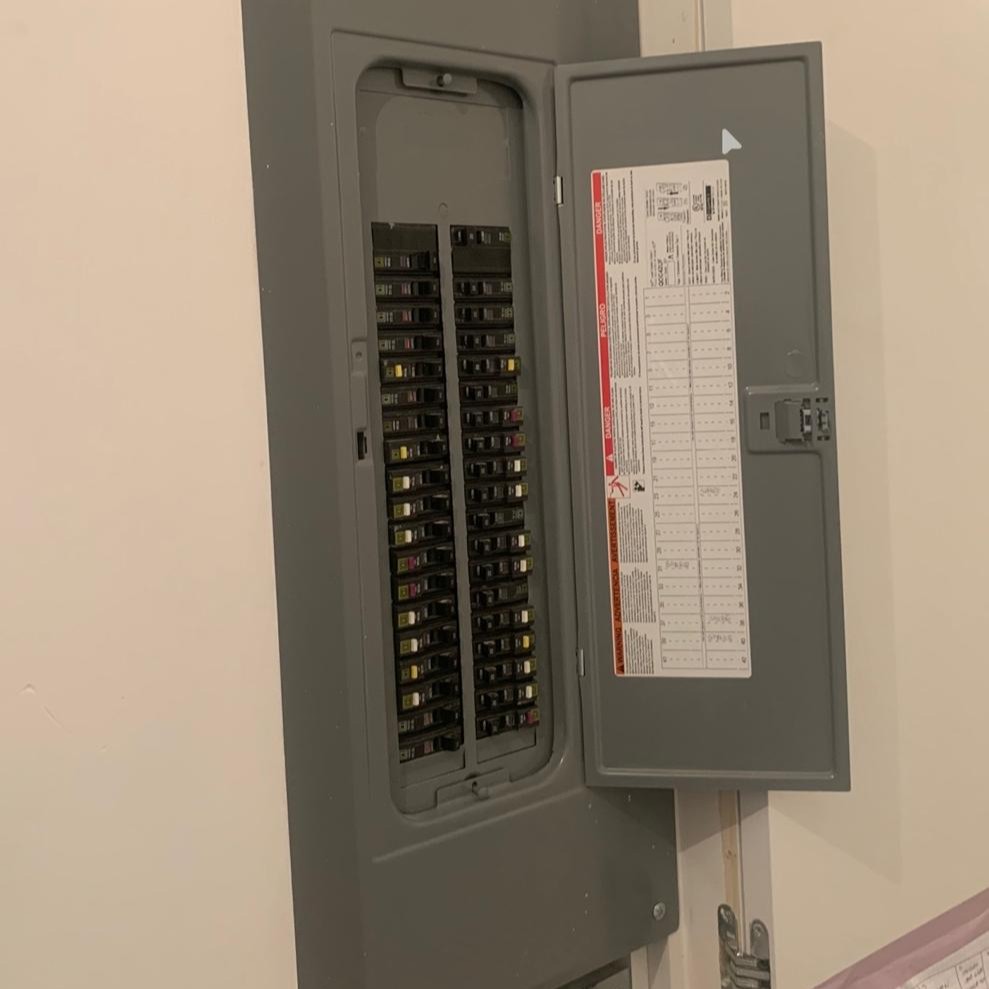 Electrical lighting project photo 42